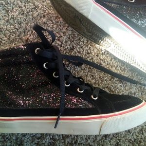 American Eagle Snickers Tennis